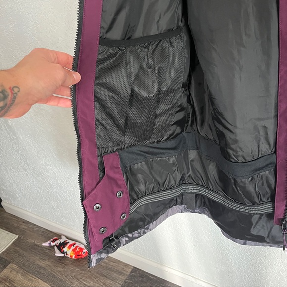 Coal womens snowboarding jacket - Picture 5 of 7